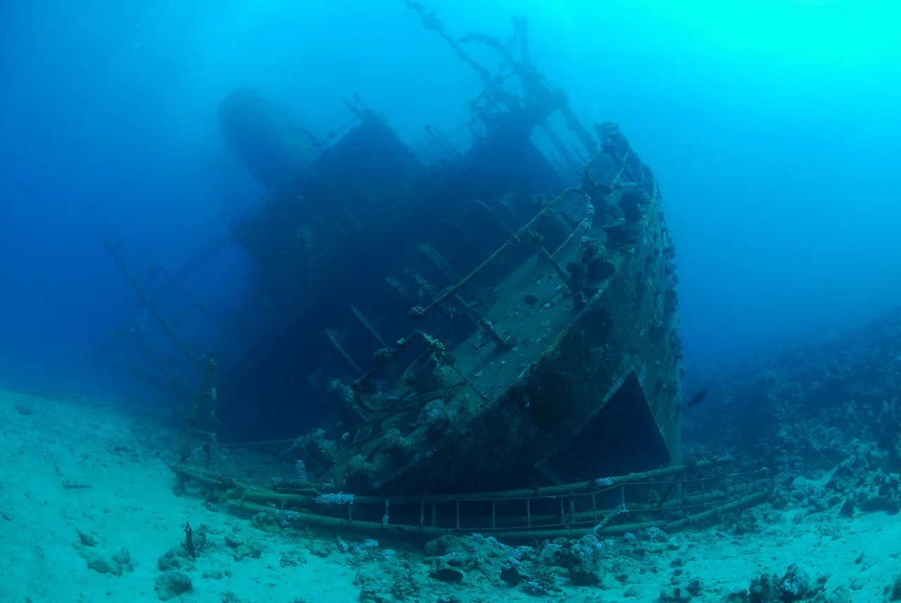 Giannis D wreck at Abu Nuhas
